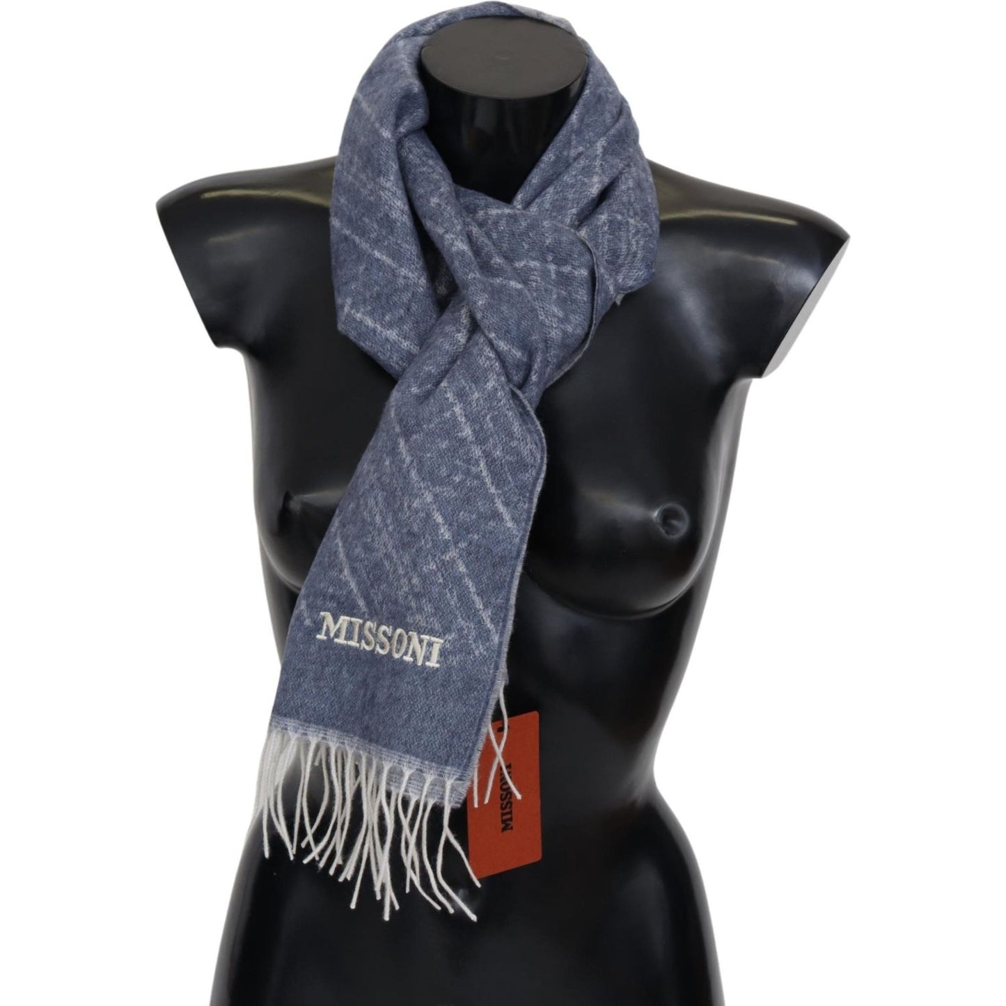 Missoni Elegant Cashmere Scarf with Signature Pattern Missoni