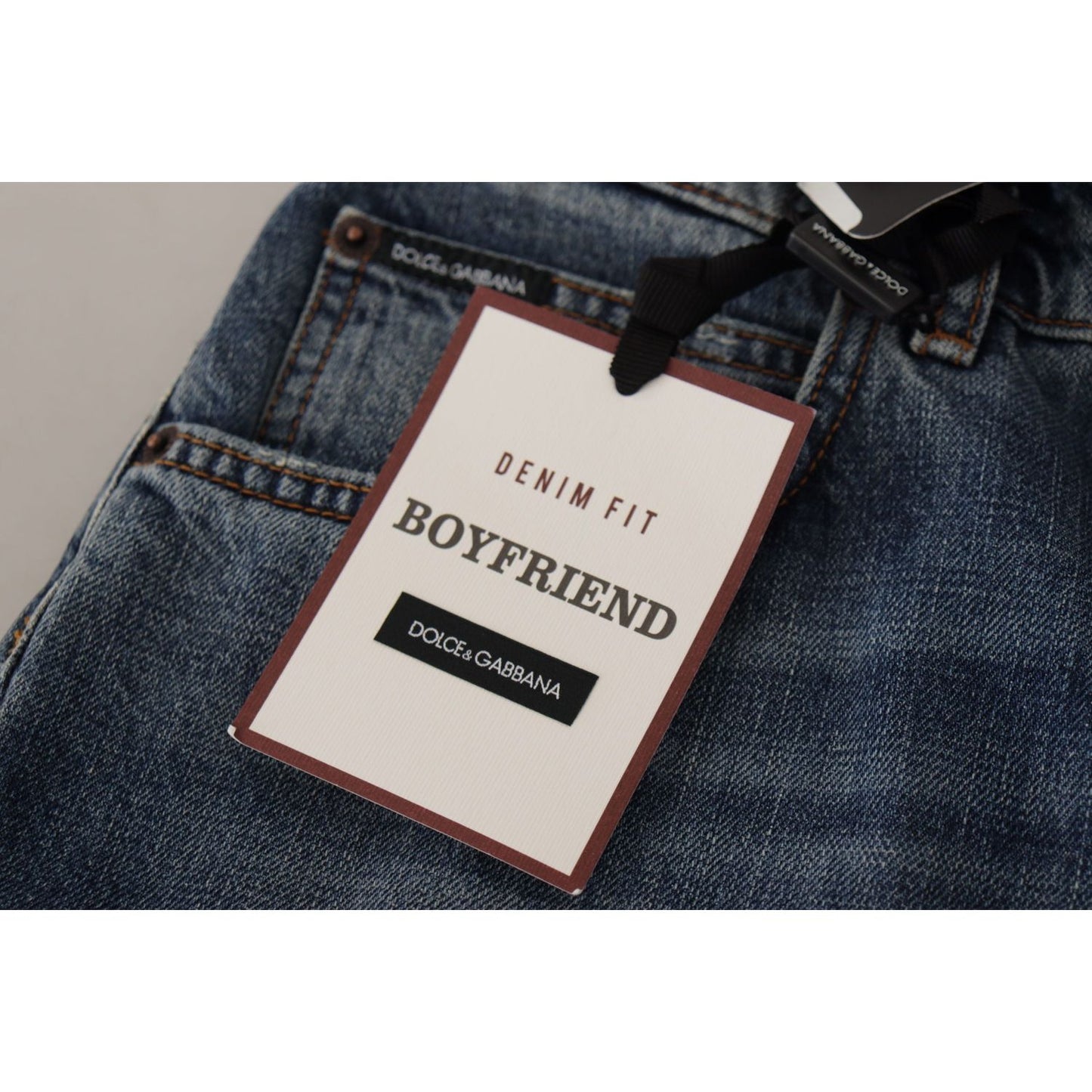 Dolce & Gabbana Blue Denim Baroque Heart Logo Patch Pants Jeans 1728,67345645728,Blue,Clothing,Dolce & Gabbana,IT38|XS,Jeans & Pants - Women - Clothing,Jeans Denim - Clothing,Material: 100% Cotton,New with tags,Relaxed Fit Jeans - Jeans Denim - Clothing,W