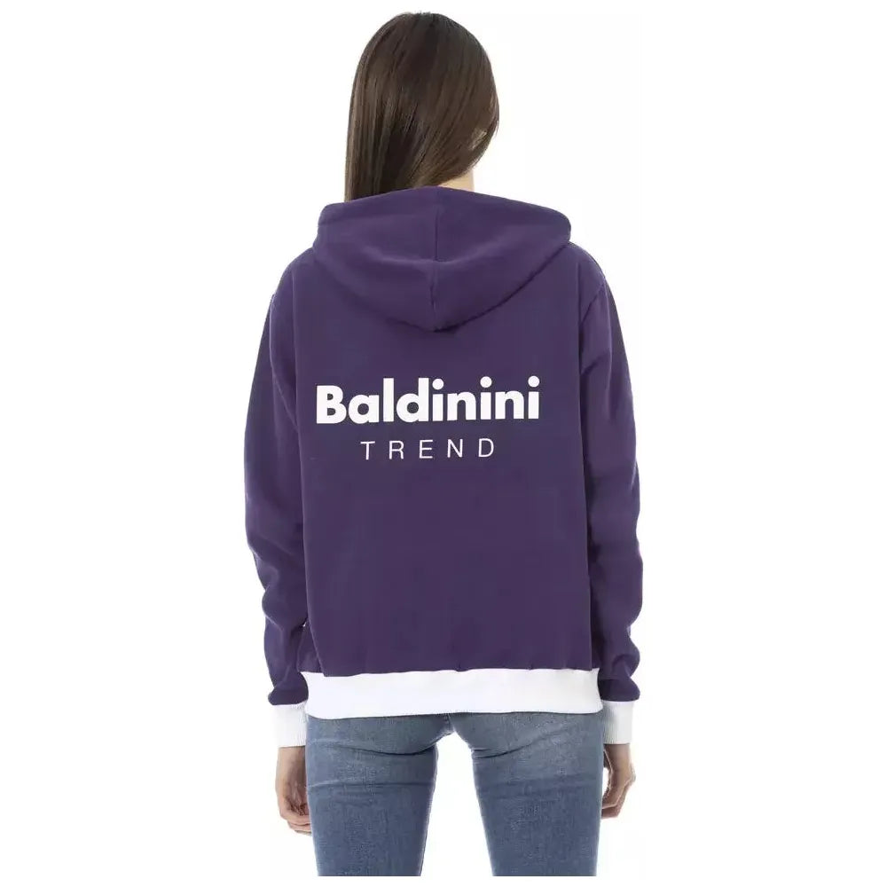 别致的紫色棉质连帽毛衣