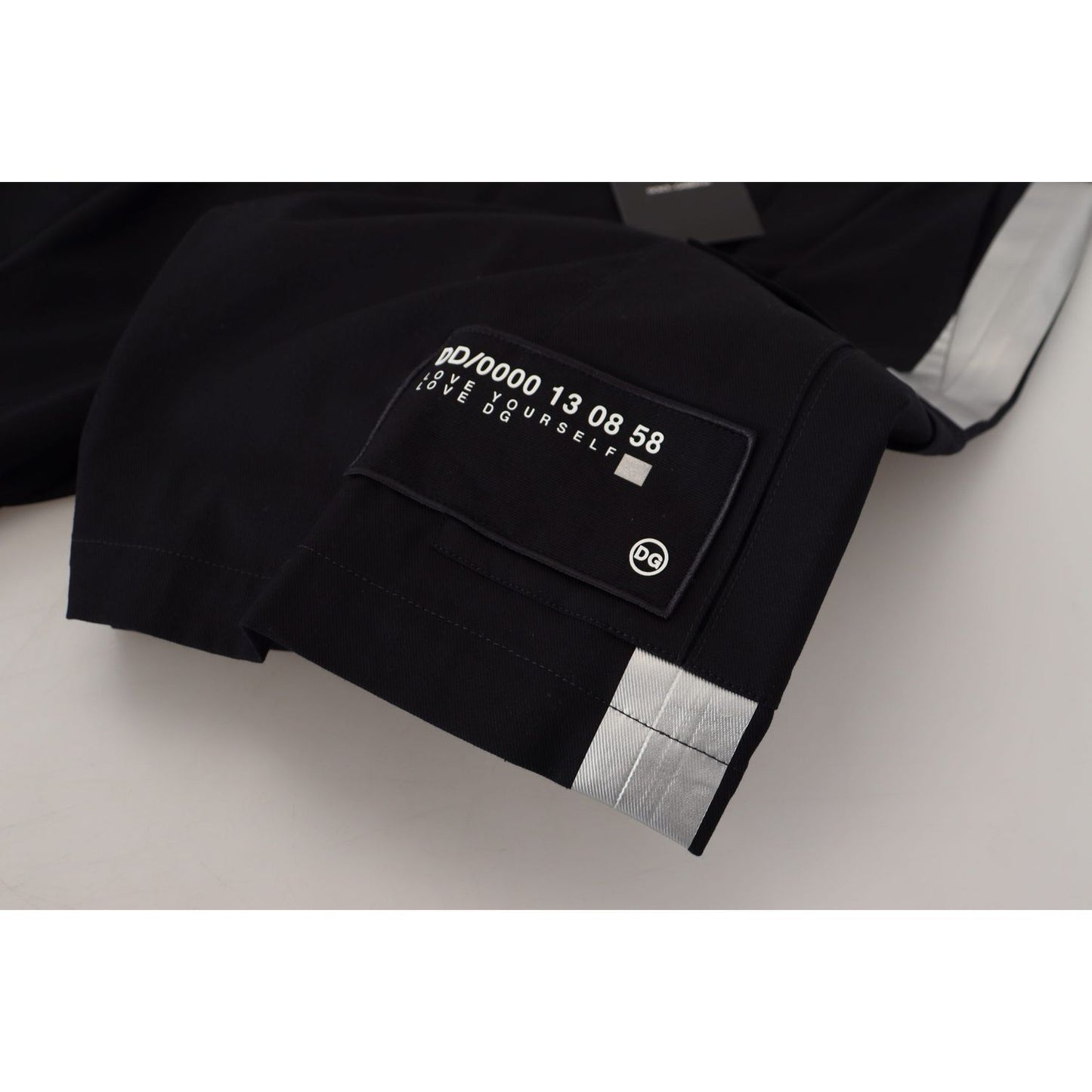 Dolce & Gabbana Black Bermuda Cargo Casual Shorts 1728,67345645728,Bermuda - Shorts - Clothing,Black,Cargo - Shorts - Clothing,Clothing,Dolce & Gabbana,IT48 | M,Material: 93% Cotton 5% Polyester 2% Elastane,Men,Men - Clothing,New with tags,Shorts - Clothi
