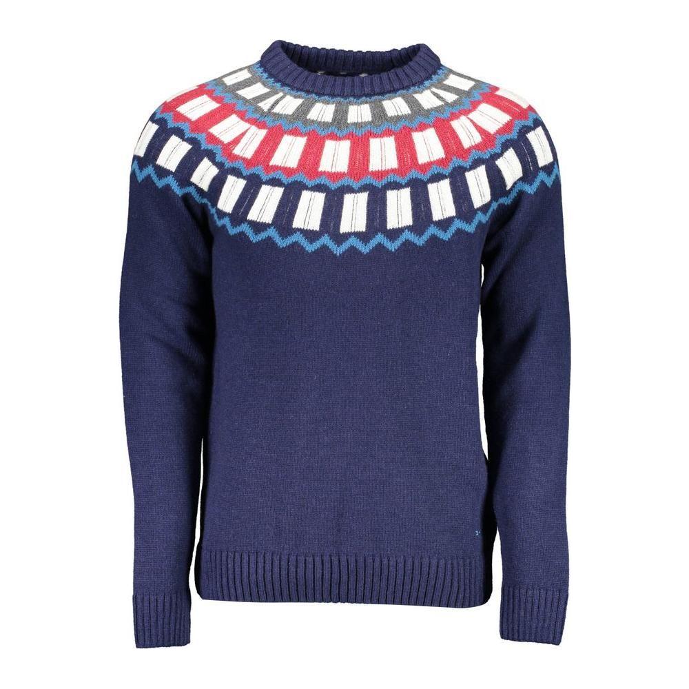 Gant Chic Crew Neck Sweater with Contrast Details Gant